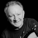 Dónal Lunny headshot